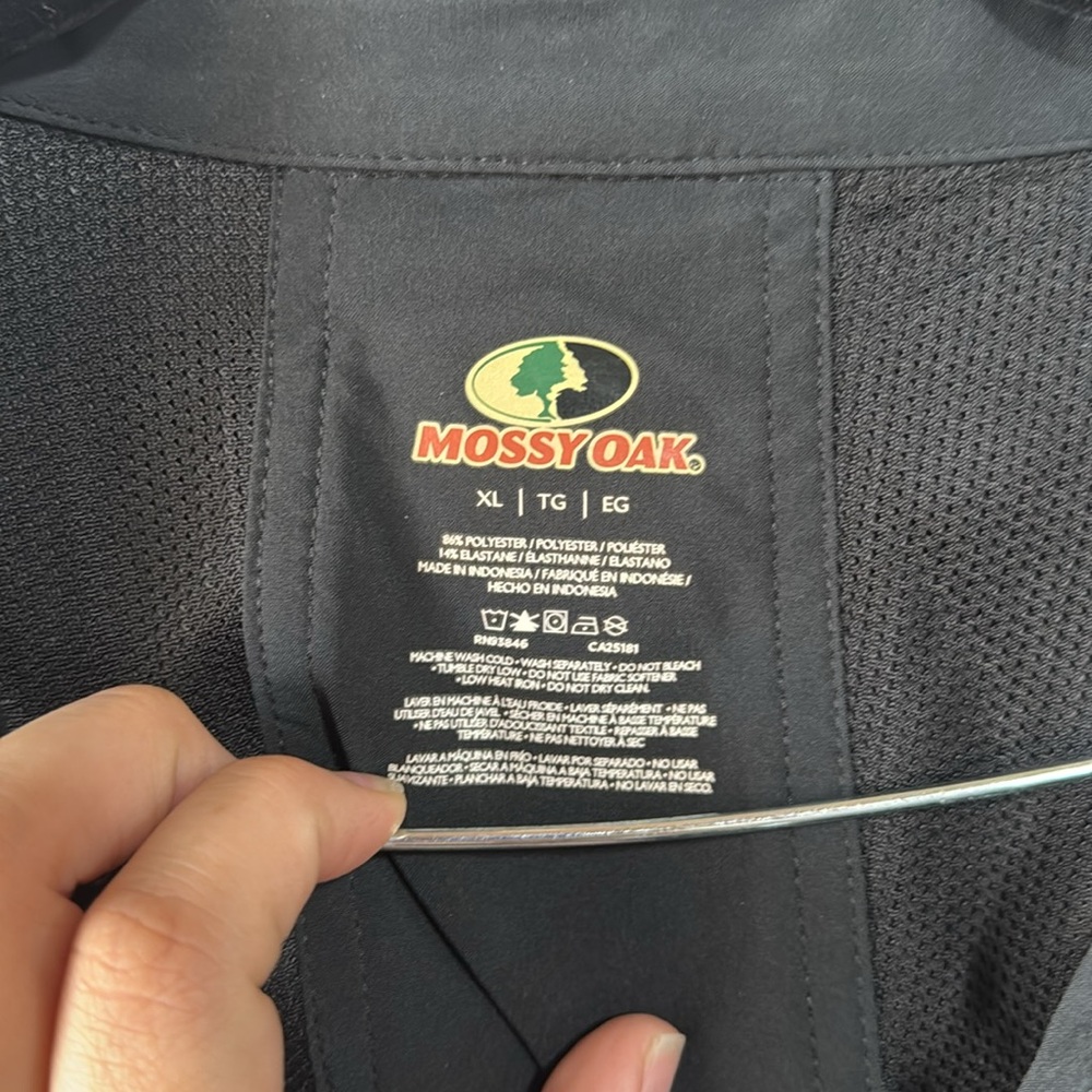 Mens Mossy Oak snap down vented shirt Size XL - Picture 9 of 10